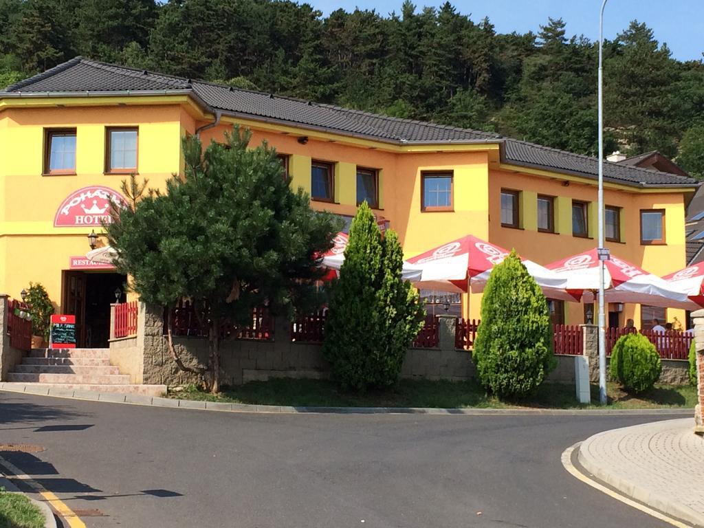 Hotel Pohadka มอสท์ ภายนอก รูปภาพ