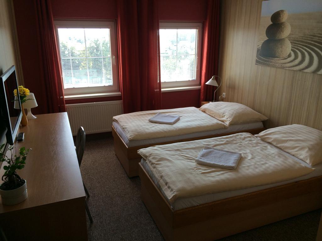 Hotel Pohadka มอสท์ ห้อง รูปภาพ